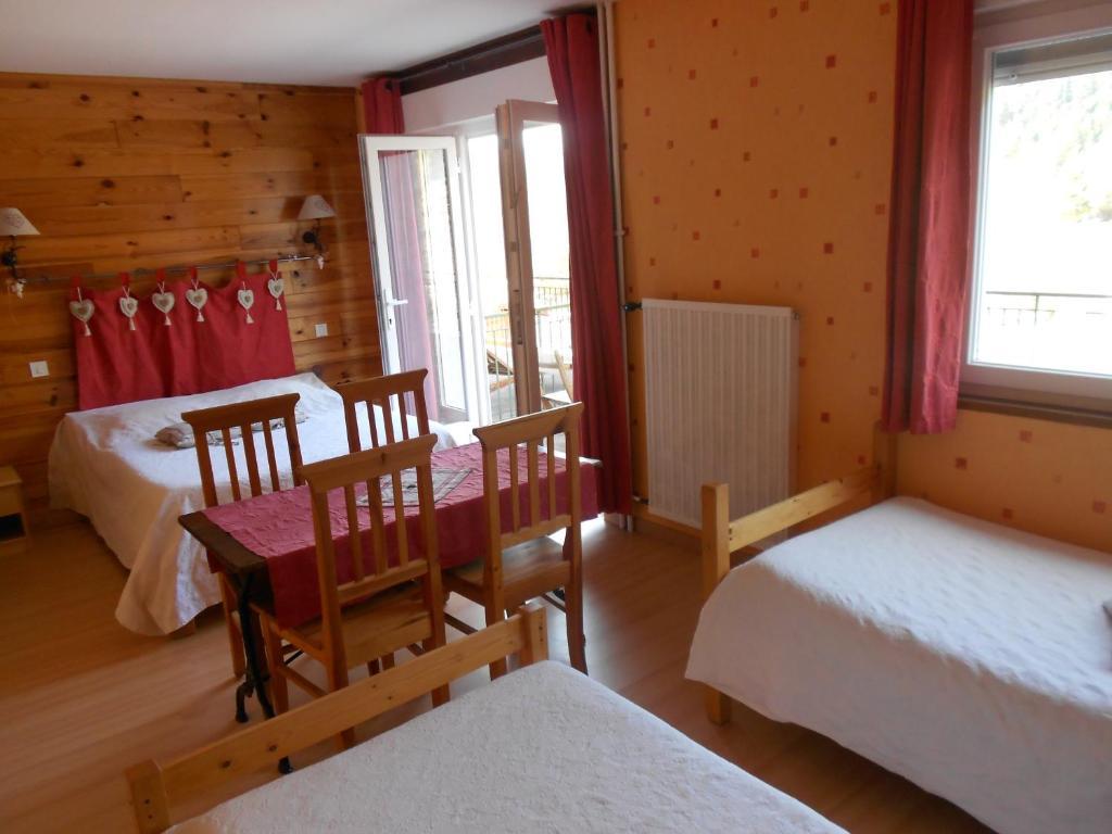 Hotel L'Oree Du Bois Xonrupt-Longemer Rom bilde